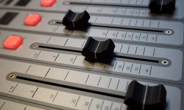 Mixing Consoles: Networking Allows Better Workflow